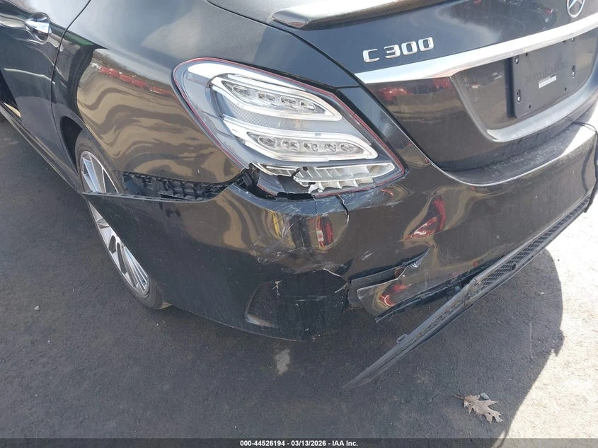 Mercedes-Benz C 300 2.0L I-4 DI, DOHC, VVT, TURBO, 241HP All Wheel | Mobile.bg � ����������� 6