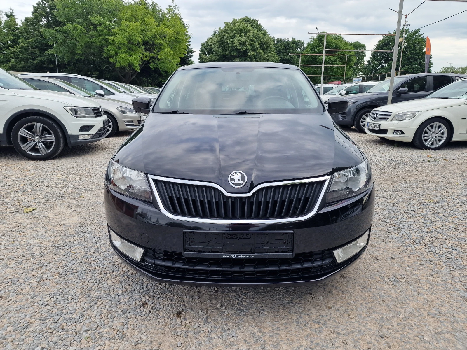 Skoda Rapid 1.6TDI-90k.s-КЛИМАТРОНИК-EURO 5, снимка 2 - Автомобили и джипове - 54741292