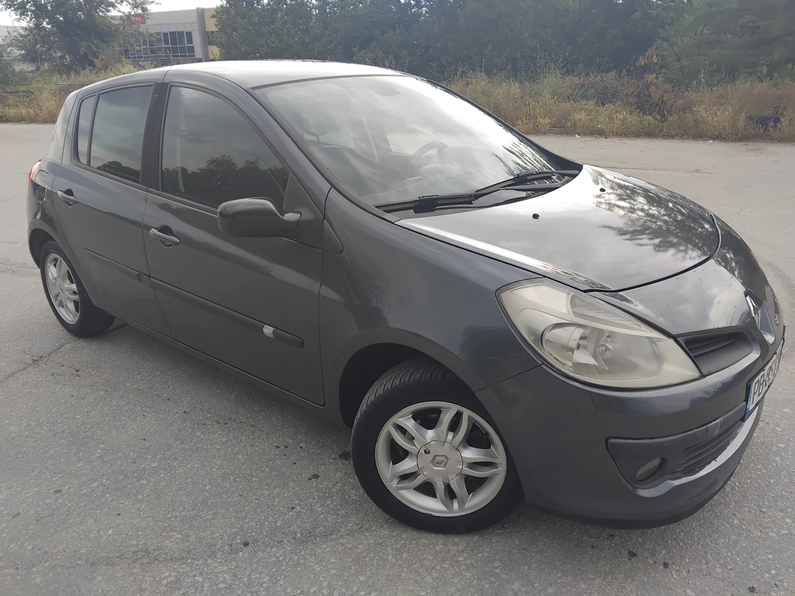 Renault Clio 1.2//КЛИМА ГАЗ///, снимка 10 - Автомобили и джипове - 54781482