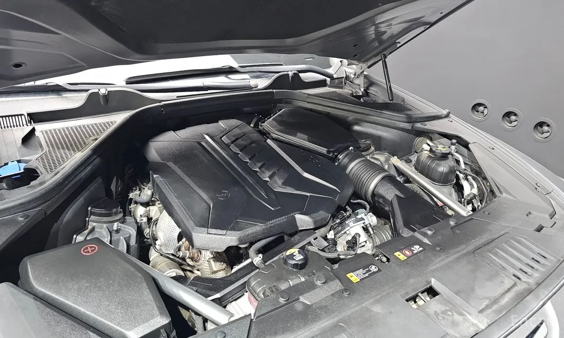 Genesis GV80 КОЖА* AWD* ШИБЕДАХ, снимка 6 - Автомобили и джипове - 54848805