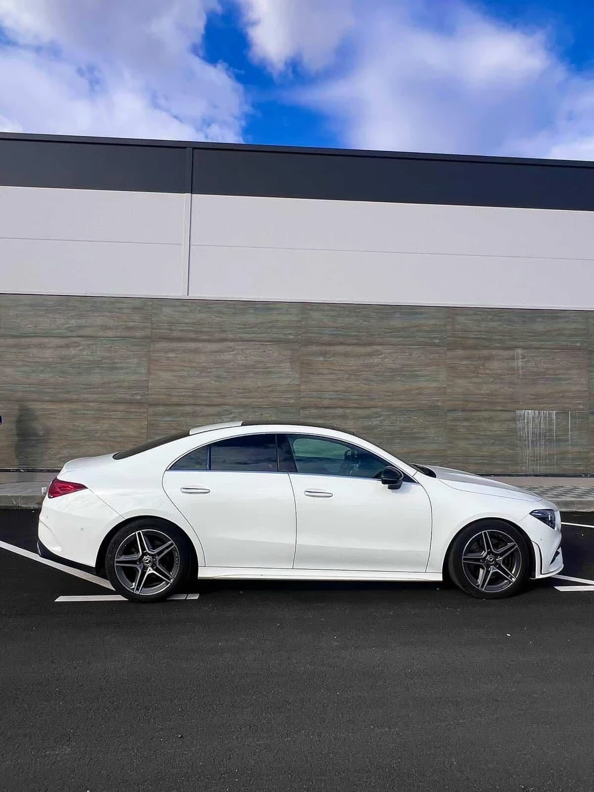 Mercedes-Benz CLA 200, снимка 4 - Автомобили и джипове - 54880068
