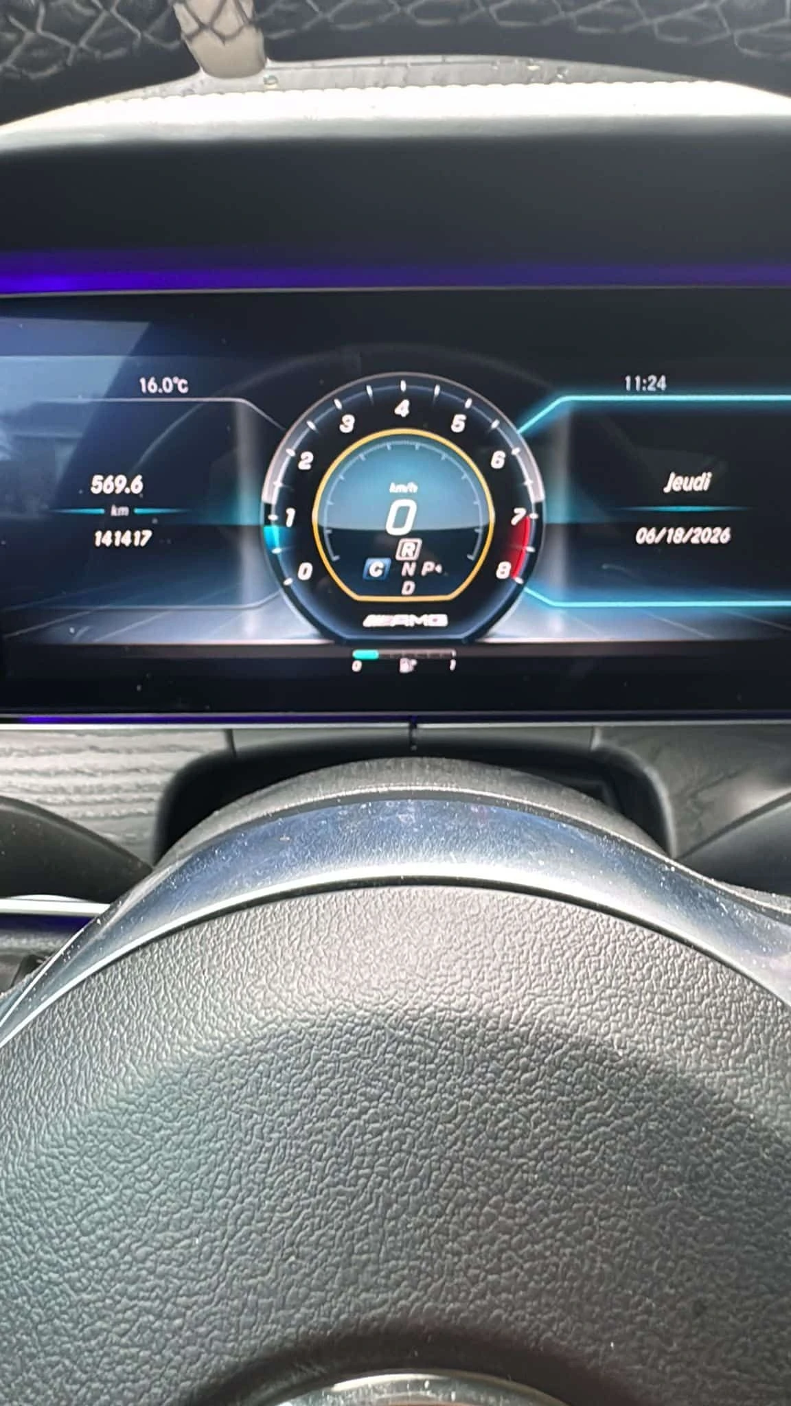 Mercedes-Benz E 63 AMG S  CARFAX, снимка 5 - Автомобили и джипове - 54975996