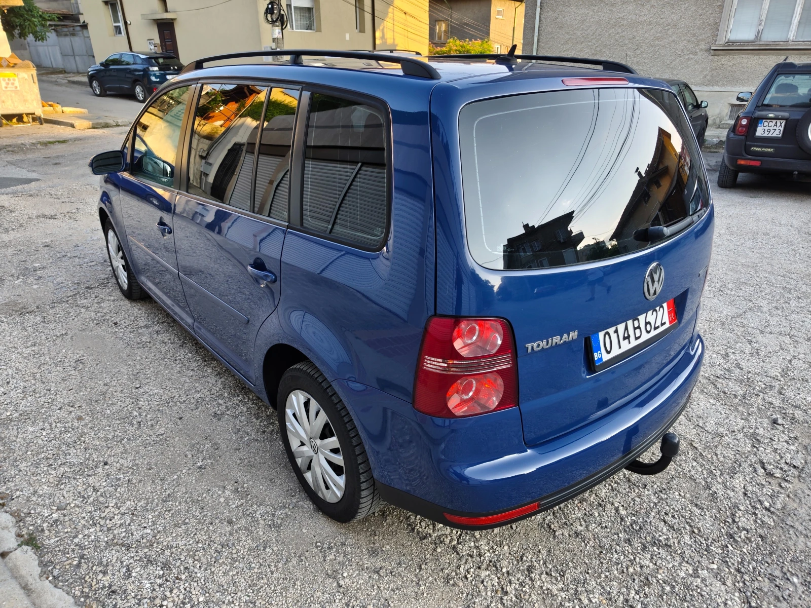 VW Touran 1.9TDI 105 к.с. BLUEMOTION, снимка 6 - Автомобили и джипове - 55327434