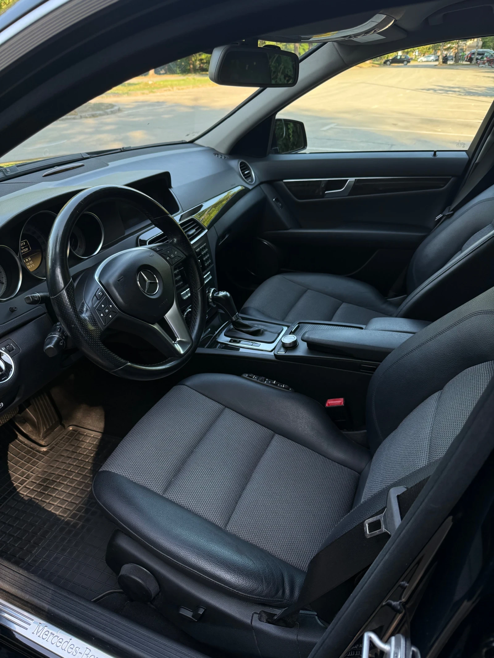 Mercedes-Benz C 250 Avantgarde 204 к.с., снимка 7 - Автомобили и джипове - 55658779