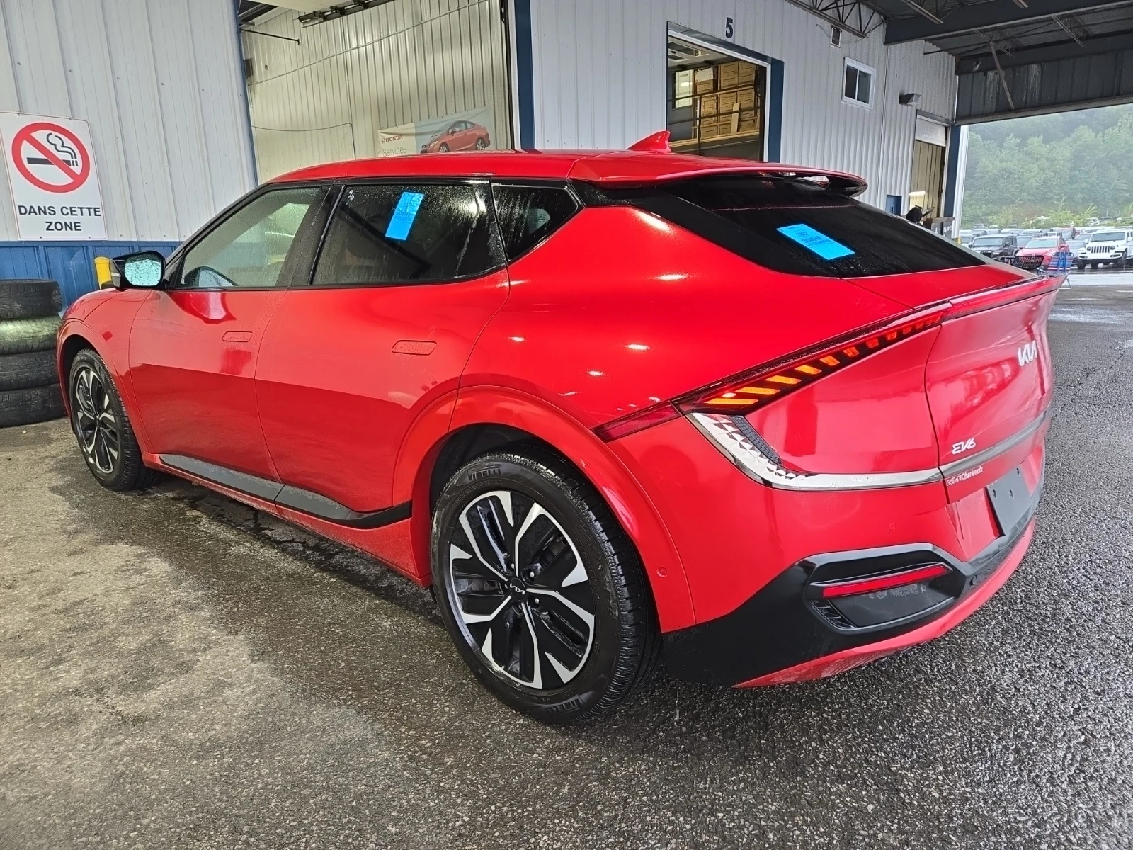 Kia EV6 LONG RANGE W/GT-LINE PKG 1 / ���������� | Mobile.bg � ����������� 4