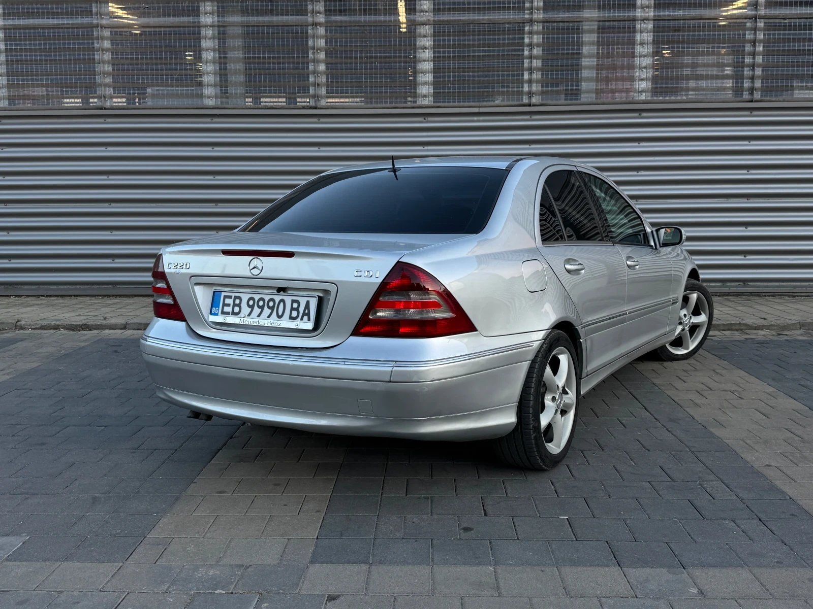 Mercedes-Benz C 220 FACELIFT, снимка 4 - Автомобили и джипове - 55992619