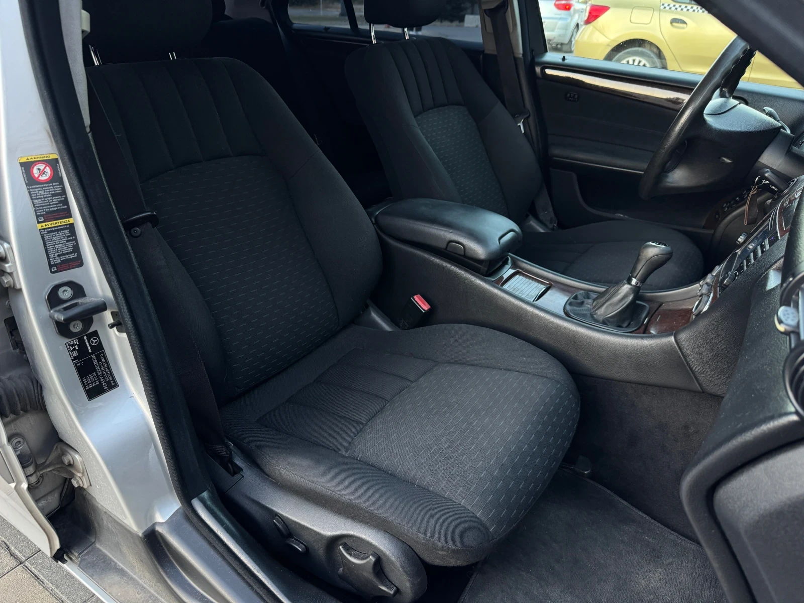Mercedes-Benz C 220 FACELIFT, снимка 10 - Автомобили и джипове - 55992619