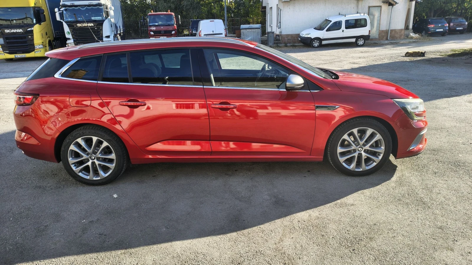 Renault Megane GTLine, снимка 4 - Автомобили и джипове - 56218063