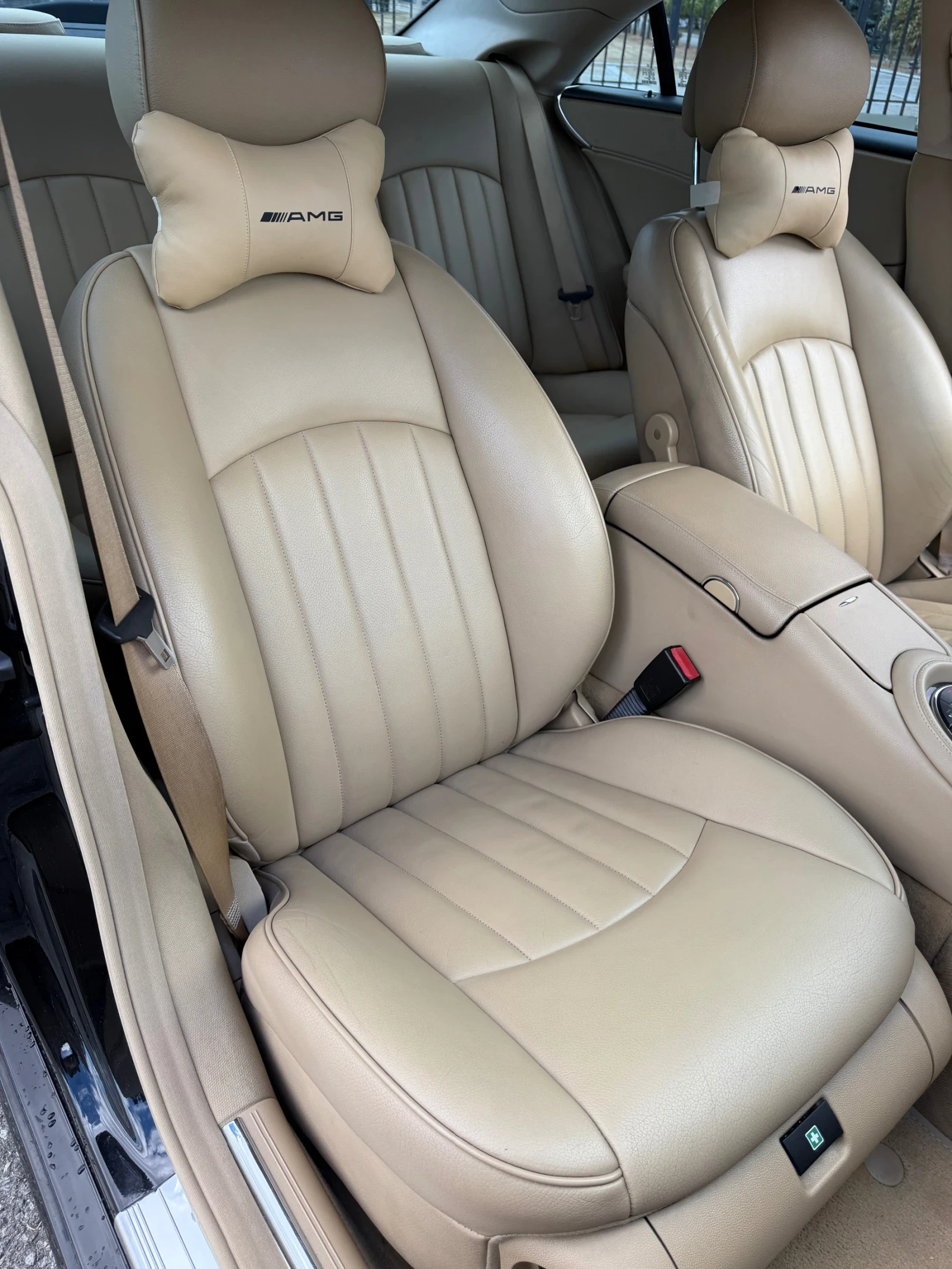 Mercedes-Benz CLS 320 Оригинален AMG пакет, снимка 9 - Автомобили и джипове - 56244414