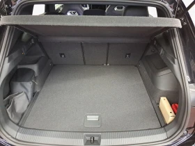 VW Tiguan 2.0 TDI R-LINE IQ.LIGHT BLACK STYLE 360, снимка 14
