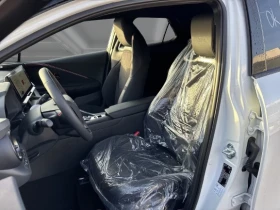 Toyota C-HR 2.0 Hybrid AWD GR Sport = NEW = Гаранция, снимка 5