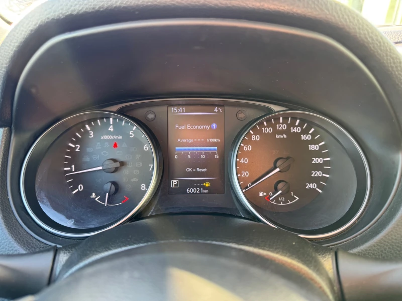 Nissan Qashqai 1.2Т 115к.с.,  Гаранция 12м/25000км., снимка 9 - Автомобили и джипове - 49010048