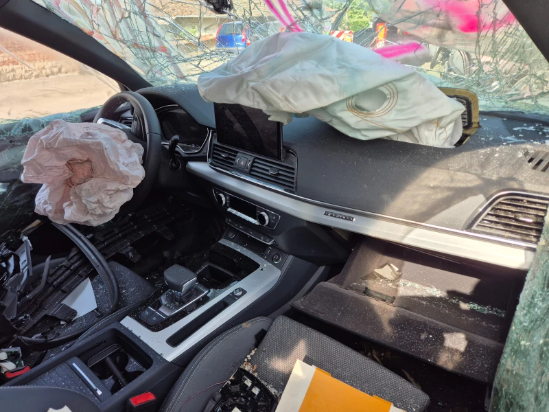 Audi Q5 2, 0TFSI, снимка 2 - Автомобили и джипове - 50161277