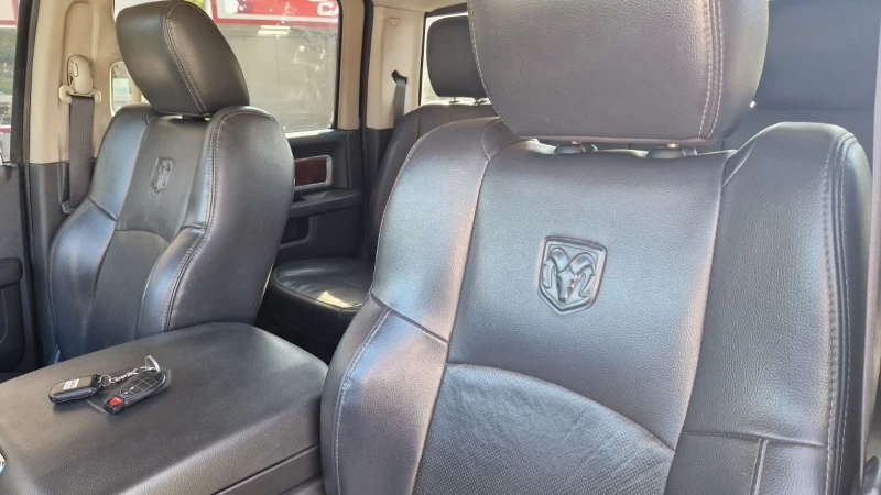 Dodge RAM 1500 5.7 HEMI LAMARIE, снимка 5 - Автомобили и джипове - 52530429