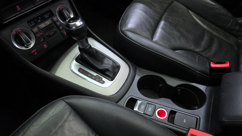 Audi Q3 30TDI QUATTRO autogeorge.com, снимка 8 - Автомобили и джипове - 52287048