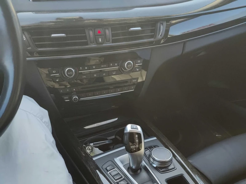 BMW X5 * xDrive40e * CARFAX * ЦЕНА ДО БГ, снимка 8 - Автомобили и джипове - 52975018