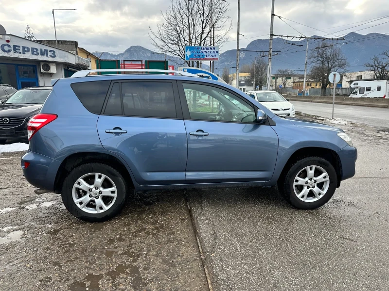 Toyota Rav4, снимка 4 - Автомобили и джипове - 53097596