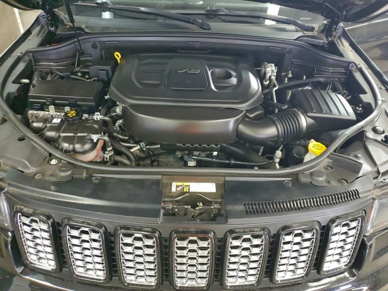 Jeep Grand cherokee, снимка 12 - Автомобили и джипове - 53336140