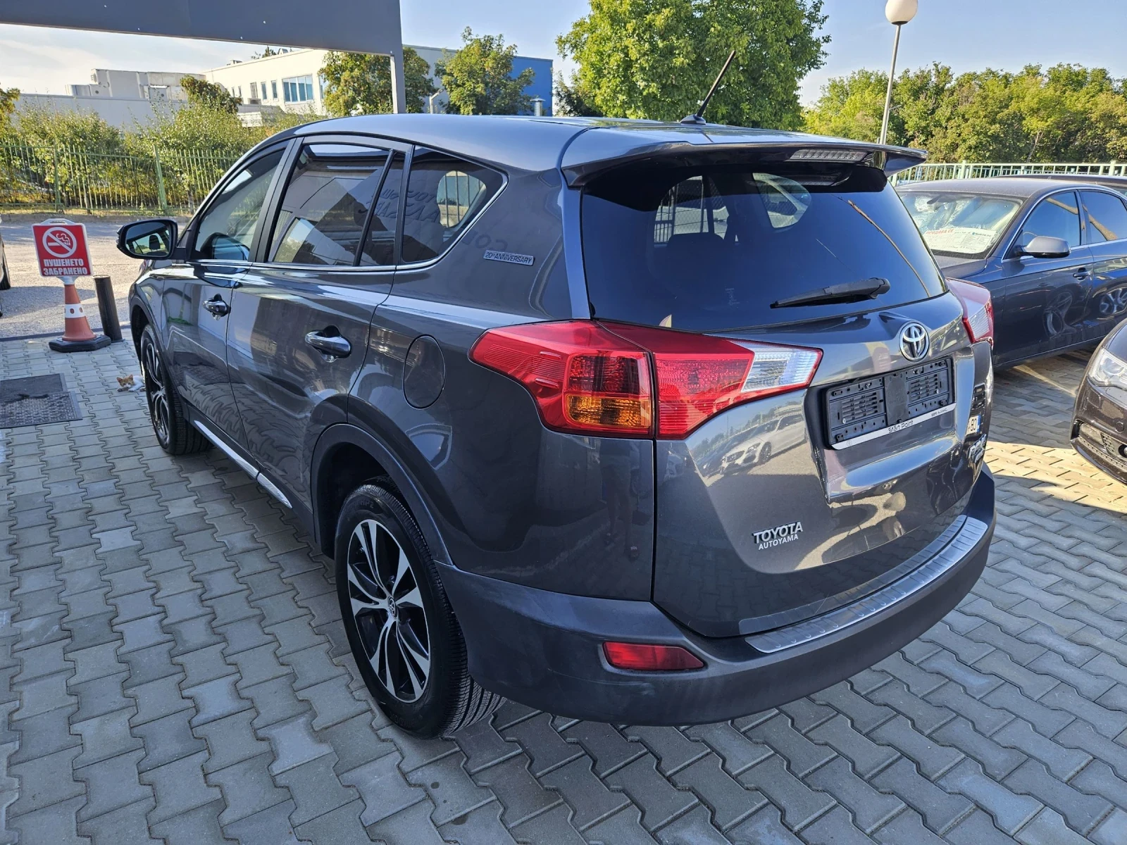 Toyota Rav4 2.0d4d - изображение 4