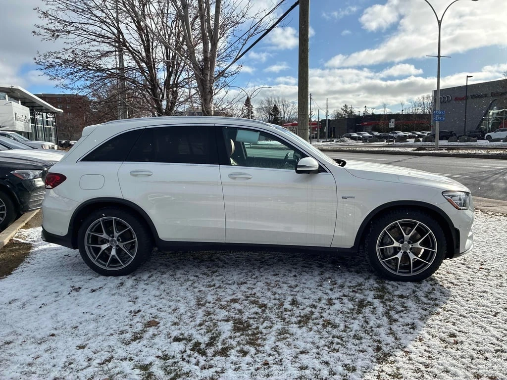 Mercedes-Benz GLC * AMG 43 * CARFAX * БЕЗ ПЪРВОНАЧАЛНА ВНОСКА - изображение 3