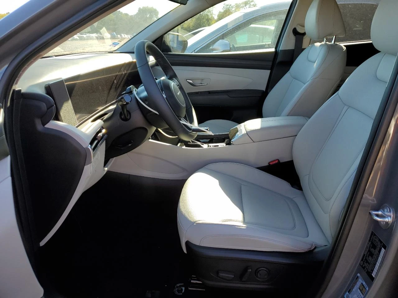 Hyundai Tucson SEL* 4 ХИЛ.КМ. - изображение 8