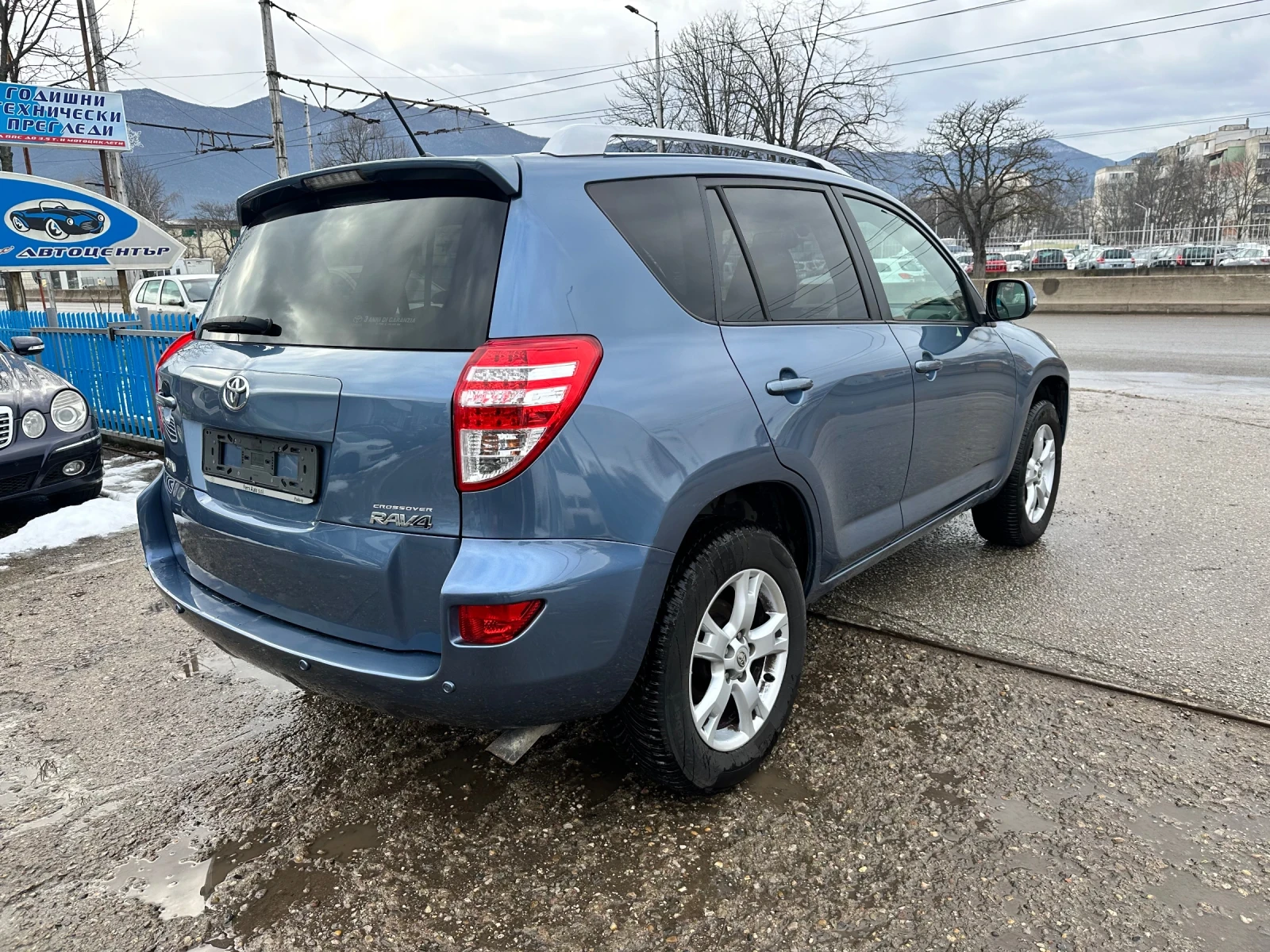 Toyota Rav4  - изображение 5