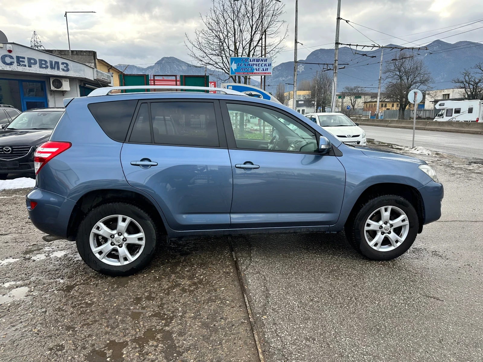 Toyota Rav4  - изображение 4