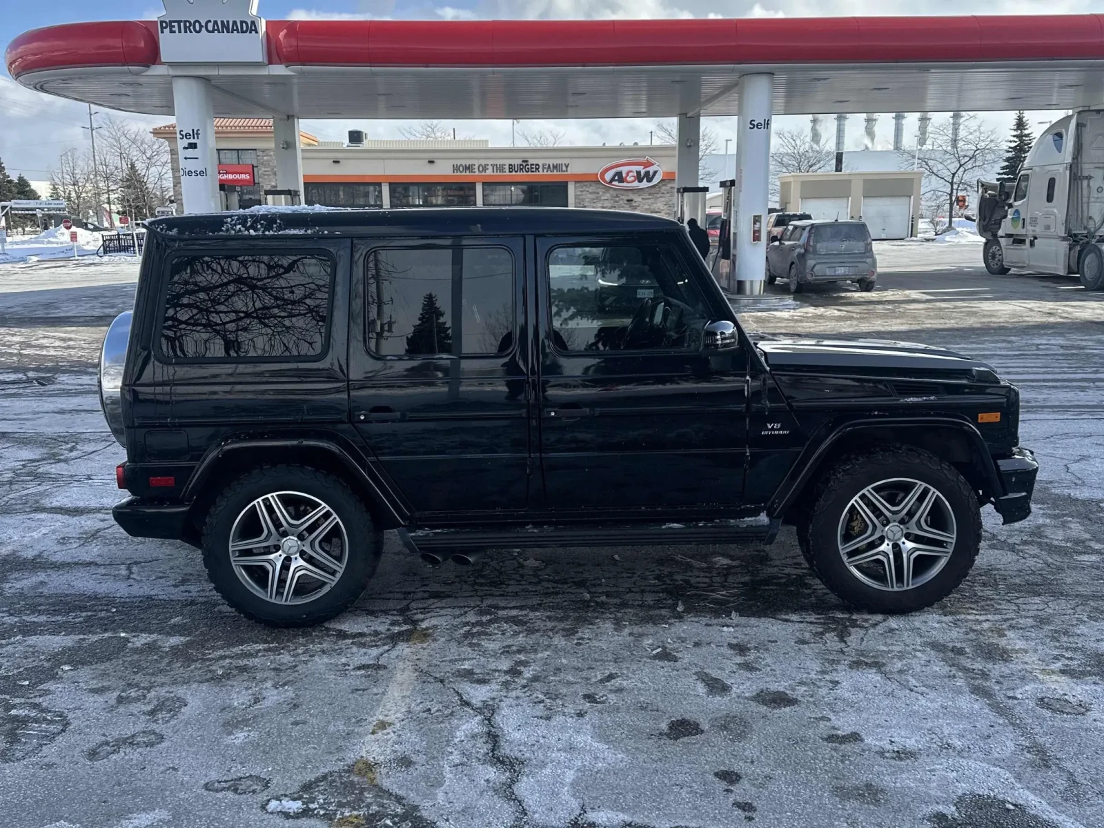 Mercedes-Benz G 63 AMG  CARFAX / DISTRONIC/NAVI - изображение 3