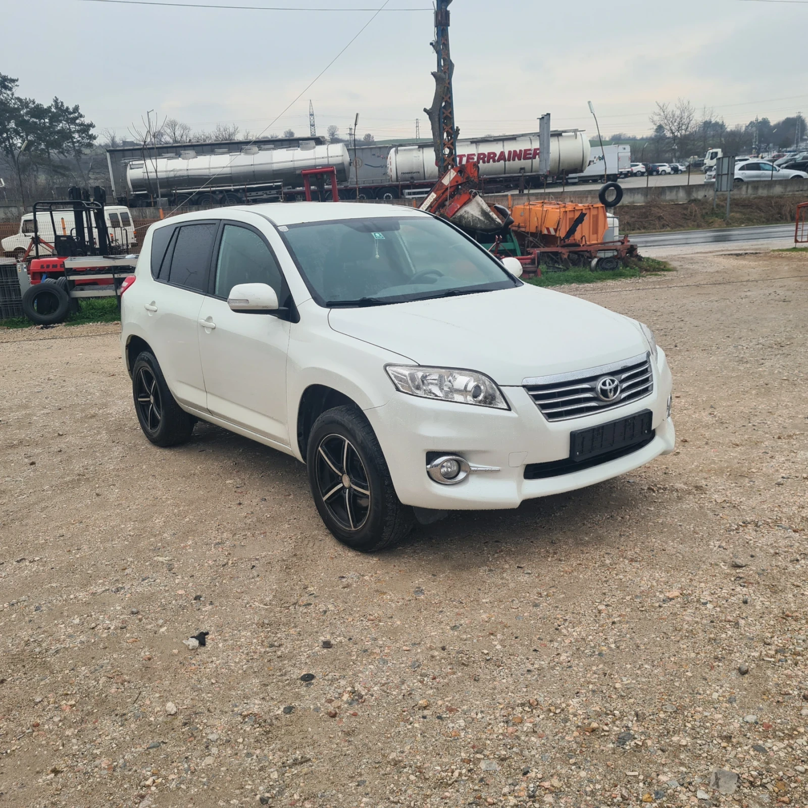 Toyota Rav4  - изображение 3