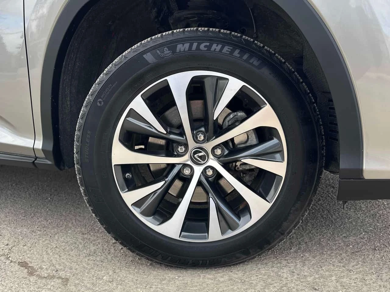 Lexus RX 450h CARFAX, снимка 7 - Автомобили и джипове - 53827346