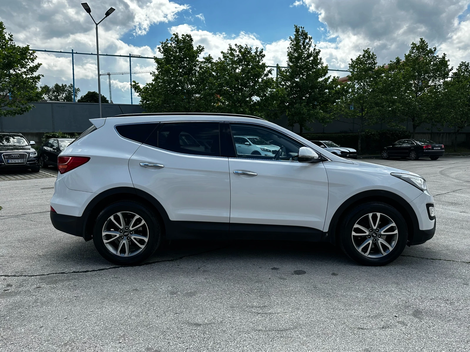 Hyundai Santa fe Grand 2.2d 197 к.с./ГАРАНЦИЯ ОТ КЕНТАВЪР , снимка 5 - Автомобили и джипове - 54774558