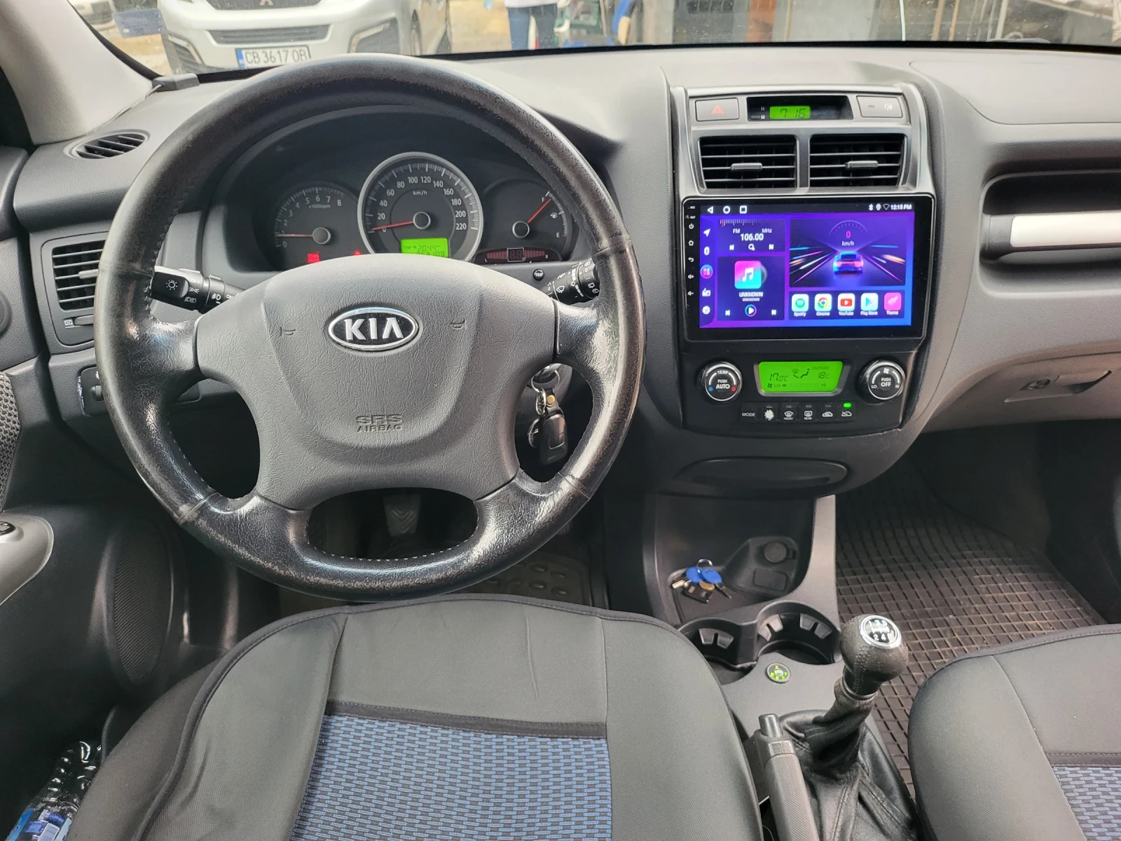 Kia Sportage 2.0I GPL facelift, снимка 10 - Автомобили и джипове - 55006733