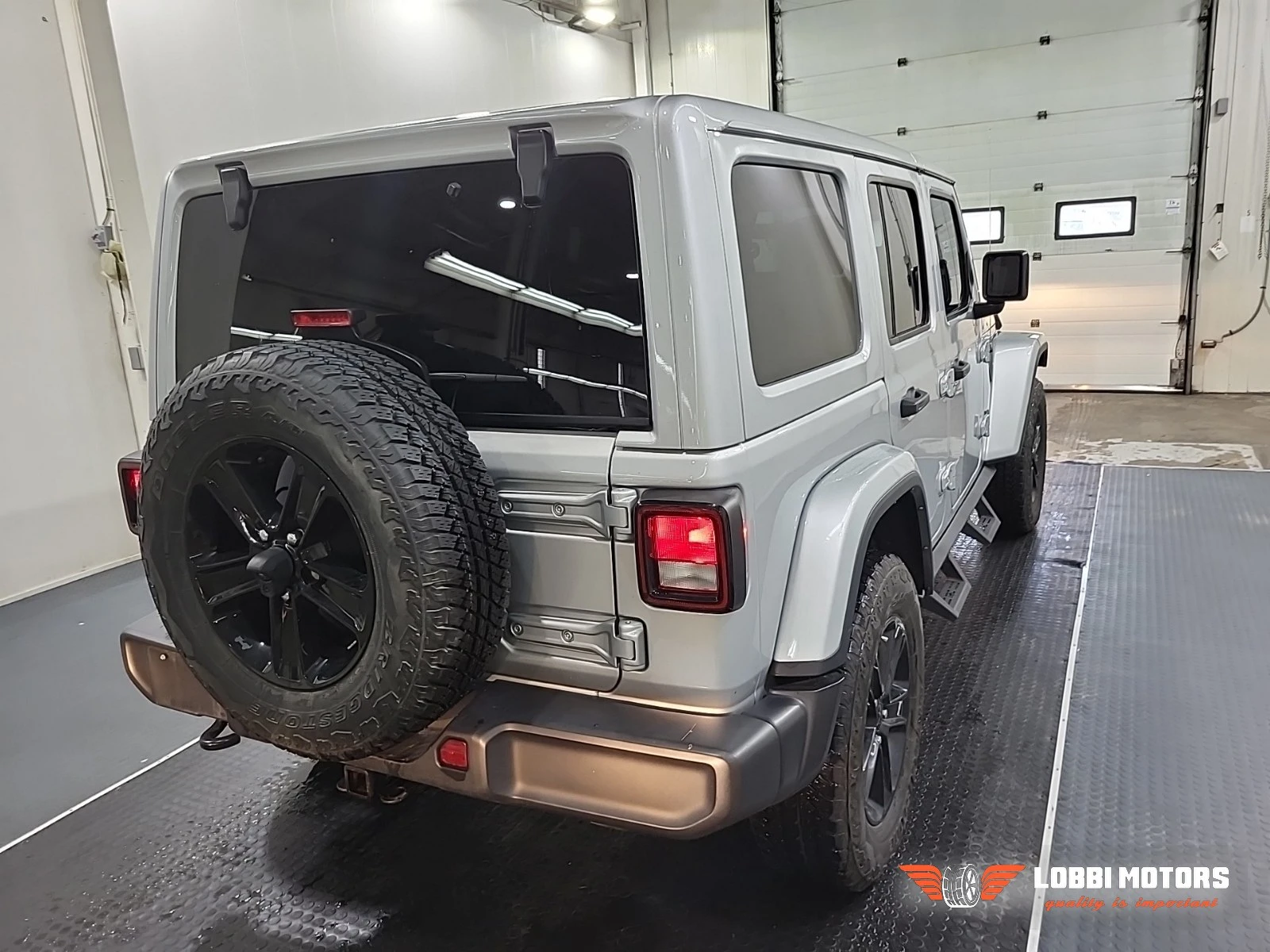 Jeep Wrangler, снимка 3 - Автомобили и джипове - 55928779