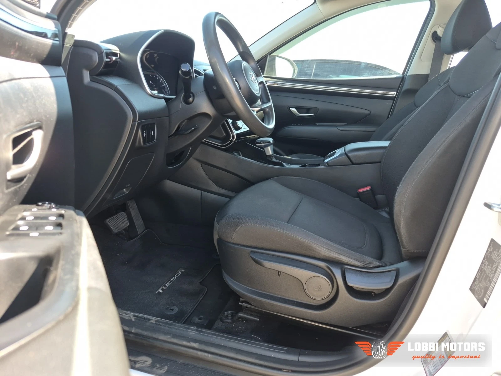 Hyundai Tucson, снимка 5 - Автомобили и джипове - 55954656