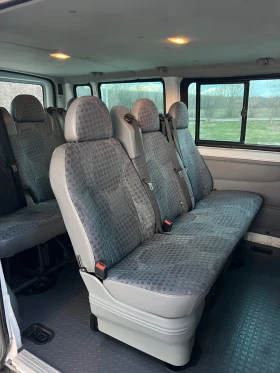 Ford Transit 2.2 125кс Euro 5 , Климатик , 9 Места , 6 Скорости, снимка 11