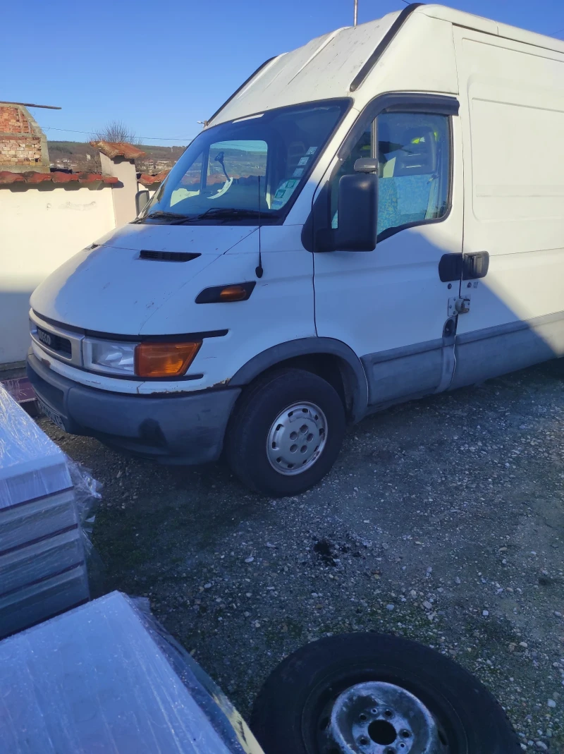 Iveco Daily, снимка 2 - Бусове и автобуси - 48296620