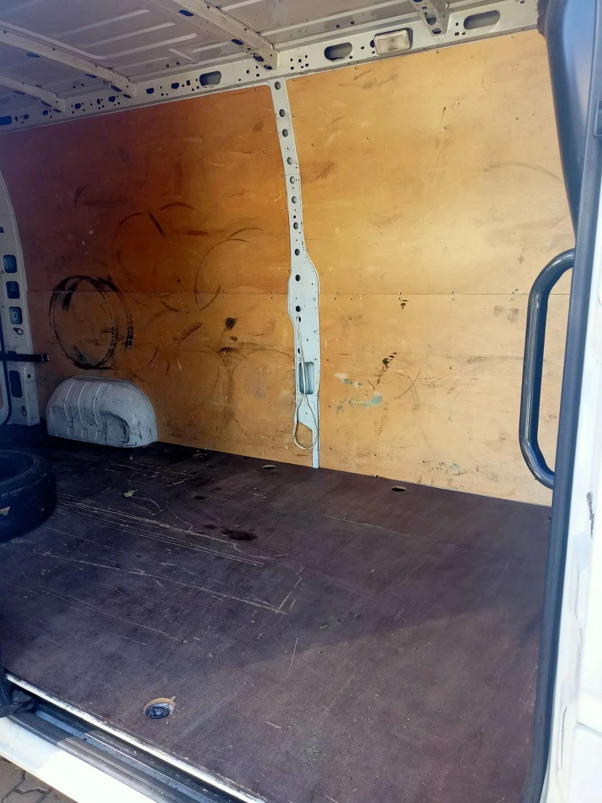 Renault Master 2.3 dCi L3H2, снимка 4 - Бусове и автобуси - 56413677