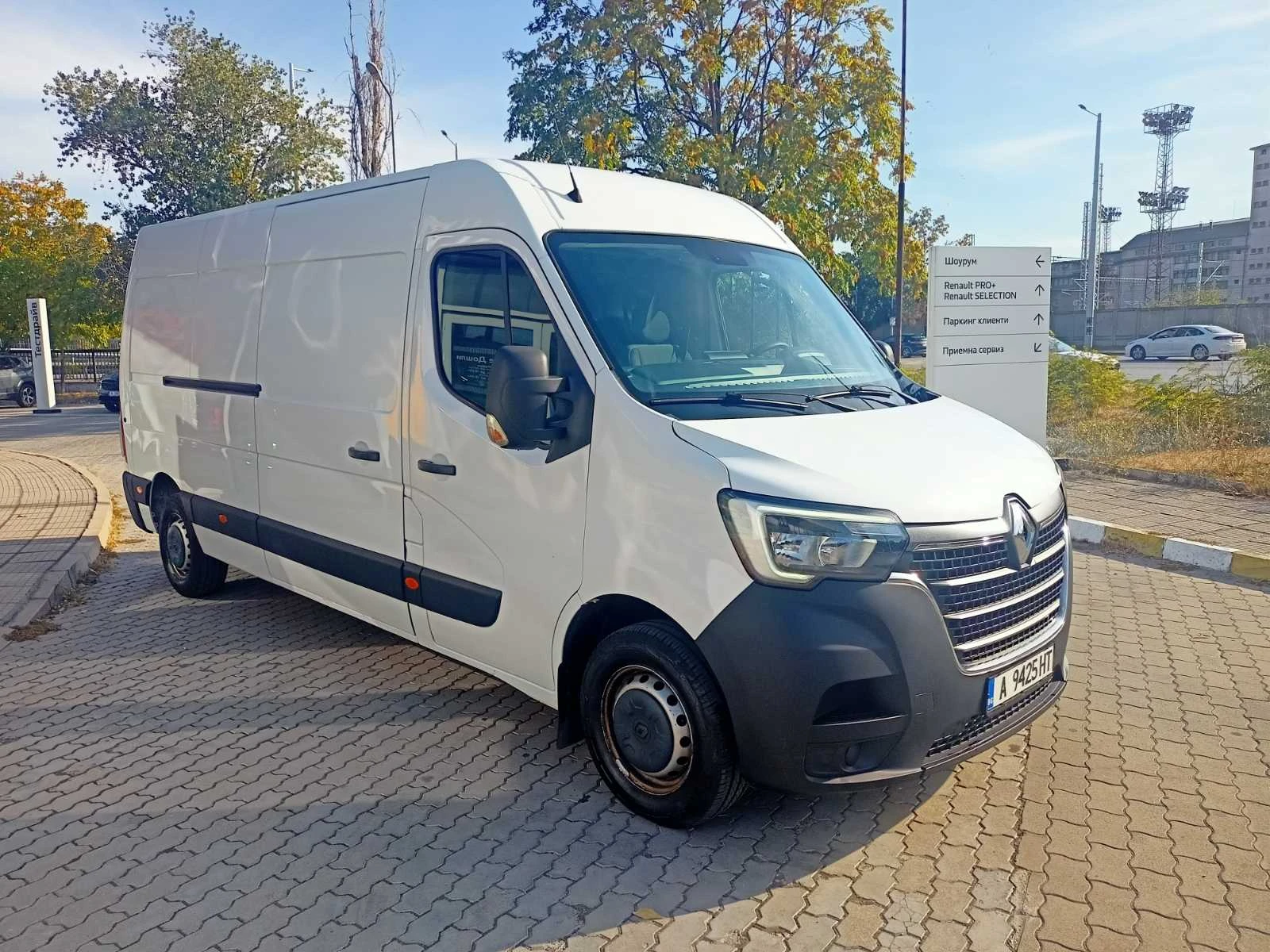 Renault Master 2.3 dCi L3H2, снимка 3 - Бусове и автобуси - 56413677