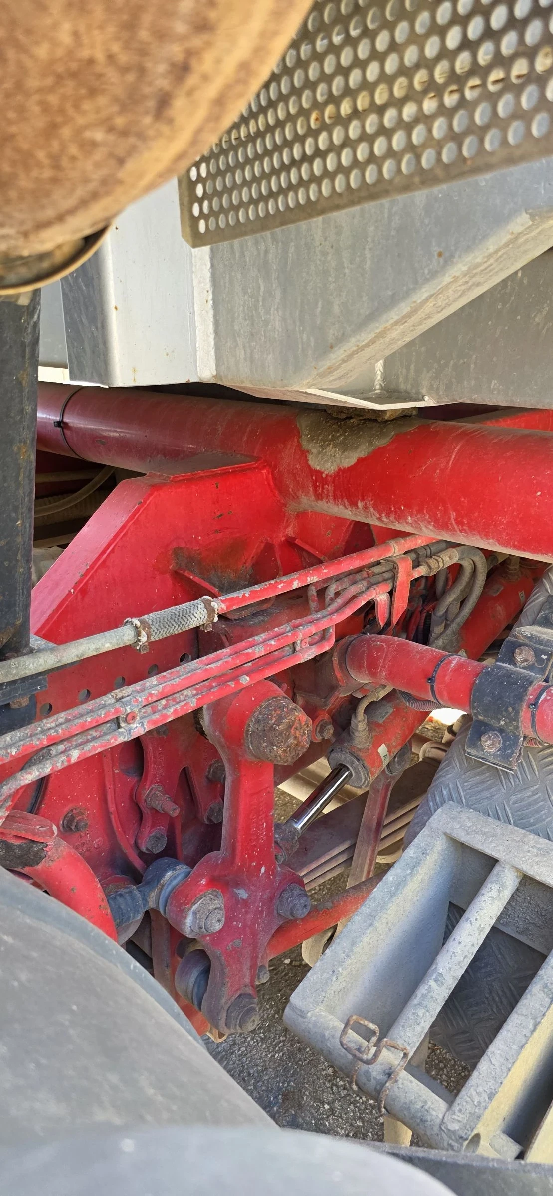 Mercedes-Benz Actros  - изображение 7