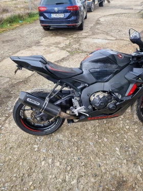 Honda Cbr CBR1000RR SC77 2018 | Auto.bg — изображение 12