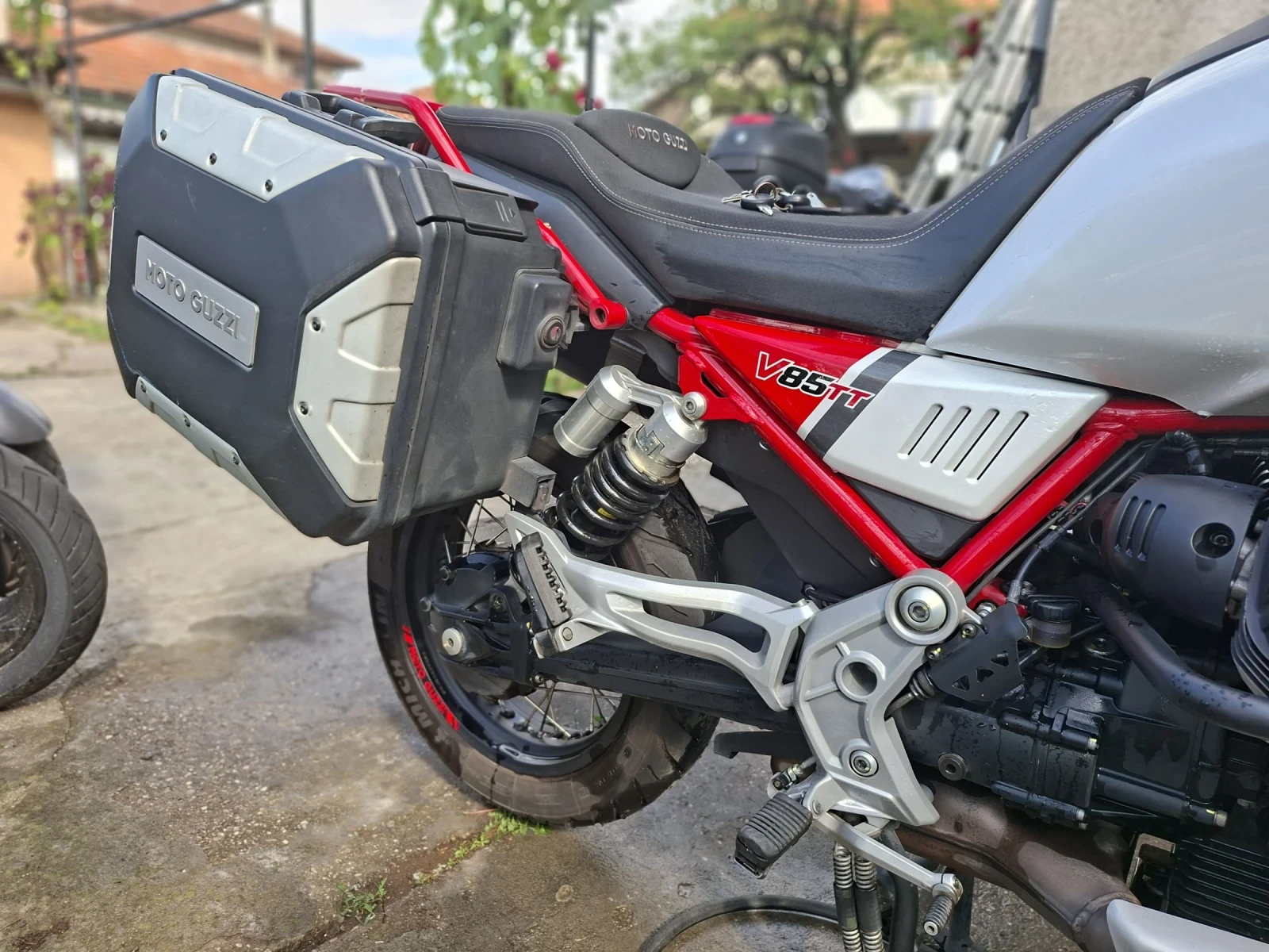 Moto Guzzi V V850TT  TRAVEL, снимка 13 - Мотоциклети и мототехника - 54890077