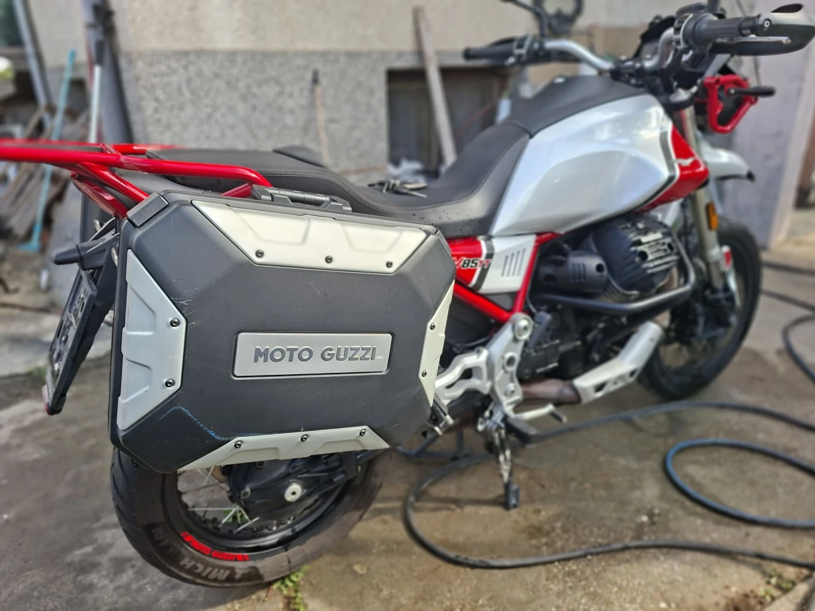 Moto Guzzi V V850TT  TRAVEL, снимка 14 - Мотоциклети и мототехника - 54890077