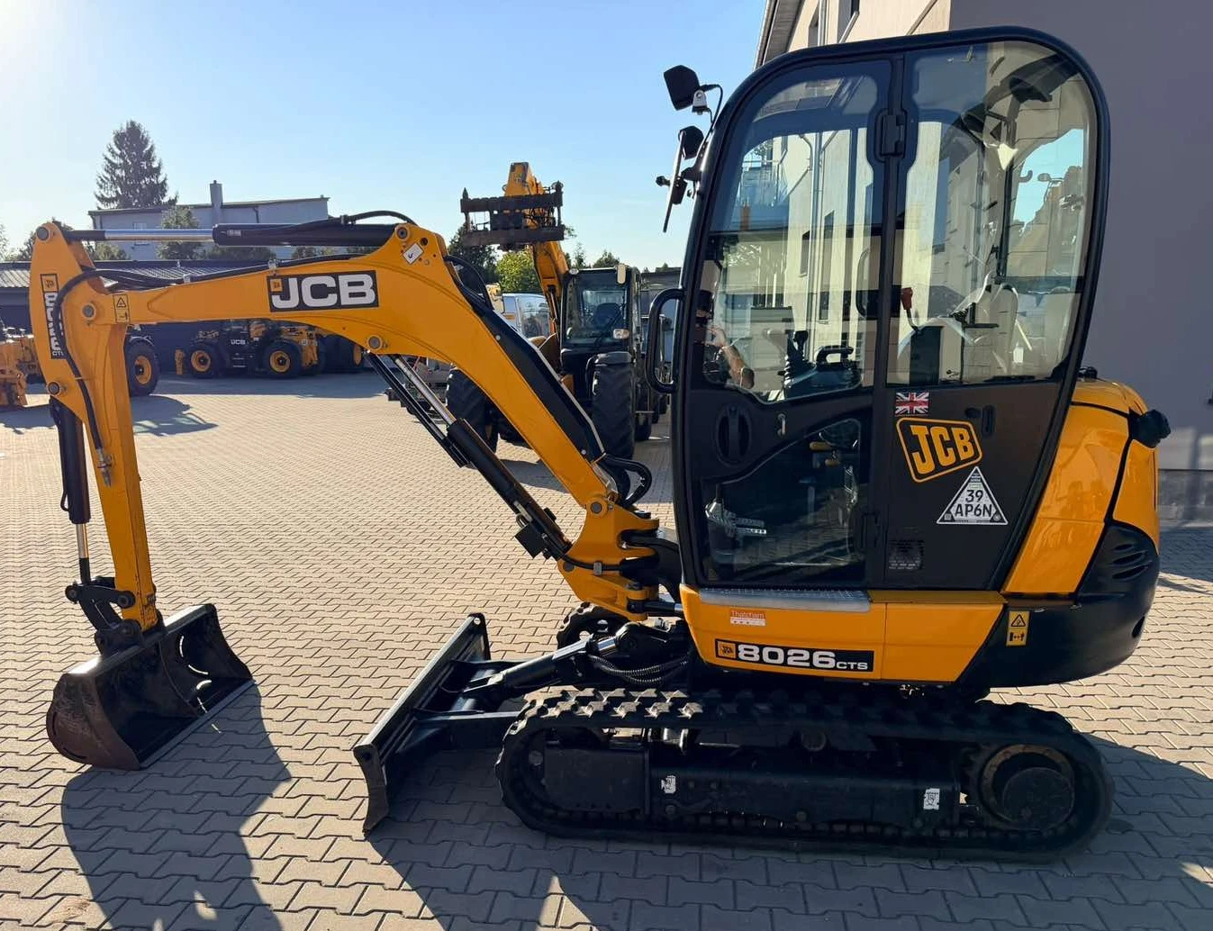 Багер JCB JCB8026CTS, снимка 3 - Индустриална техника - 56416130