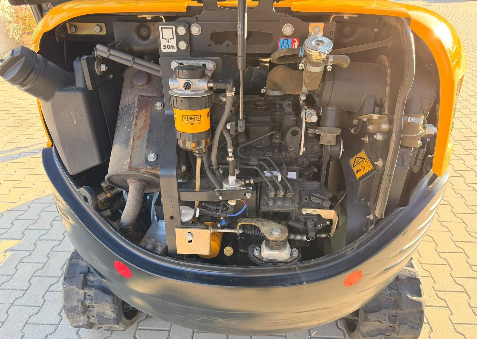 Багер JCB JCB8026CTS, снимка 6 - Индустриална техника - 56416130