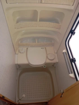 Каравана Hobby De Luxe Easy 460 UFE | Auto.bg — изображение 6