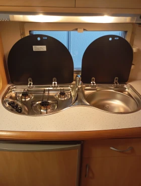 Каравана Hobby De Luxe Easy 460 UFE | Auto.bg — изображение 10