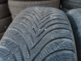 Гуми Зимни 215/65R17, снимка 3