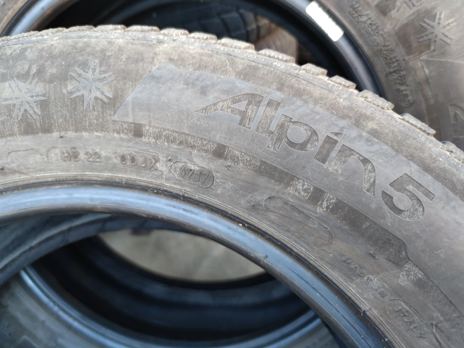  215/65R17 | Mobile.bg   10