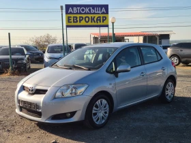 ������ Toyota Auris