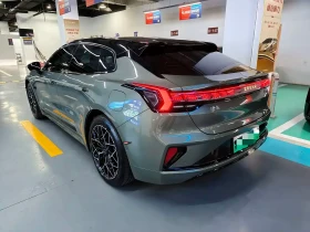 Zeekr 001 WE Edition 95kWh AWD | Auto.bg — изображение 4